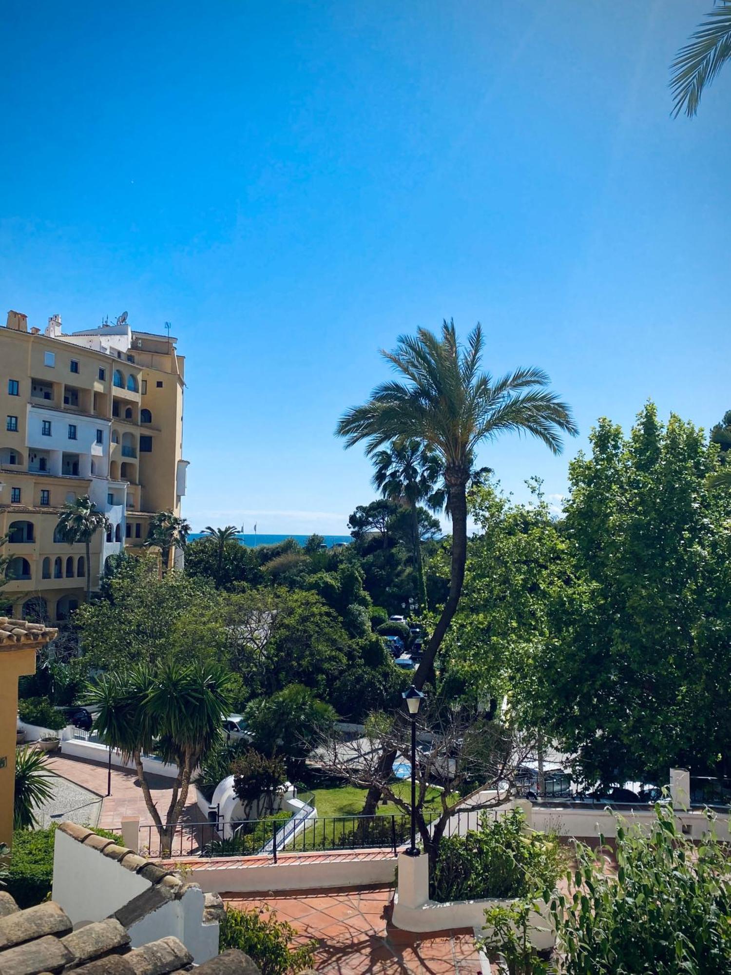 Luminoso Apartamento Para Dos Personas En Cabopino Marbella Zewnętrze zdjęcie